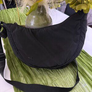 Puma Black Nylon Crescent Crossbody Bag Sport Shoulder Sling Lightweight